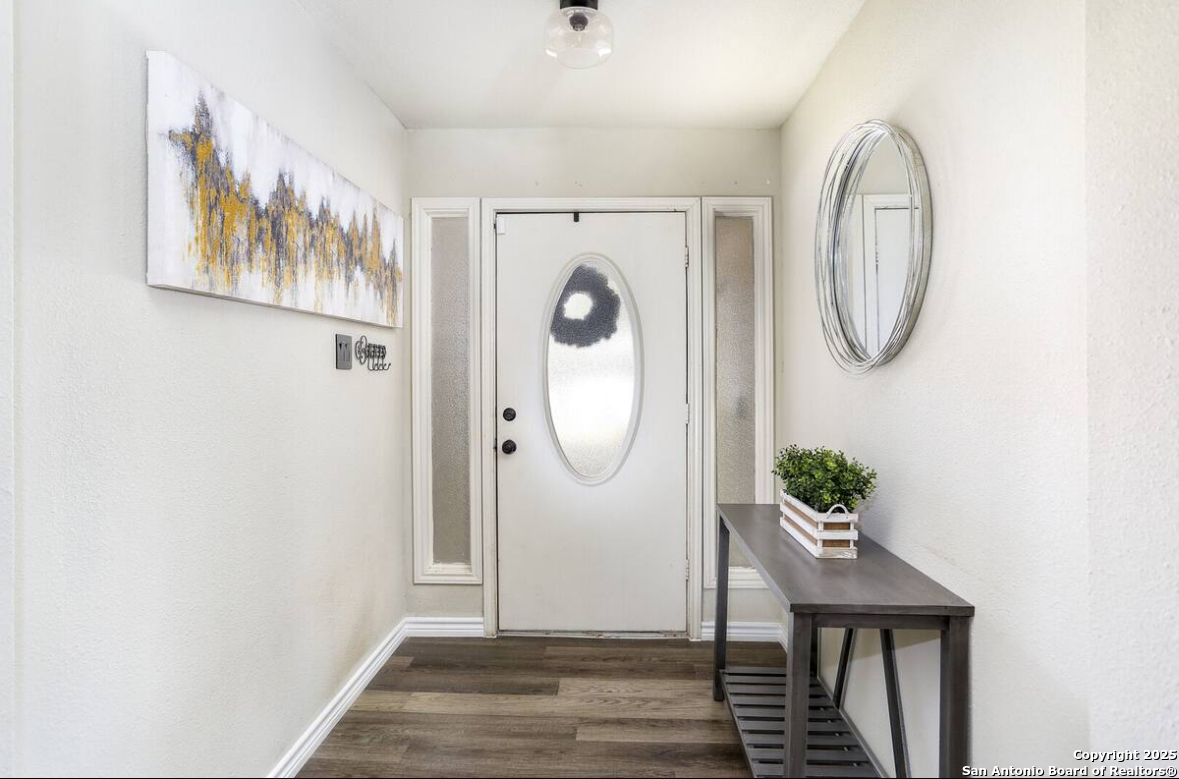 647 River Village San Antonio TX 78245