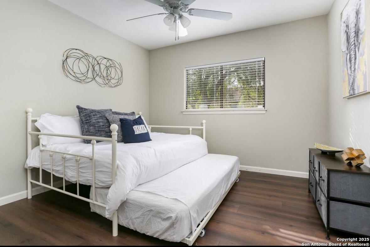 647 River Village San Antonio TX 78245