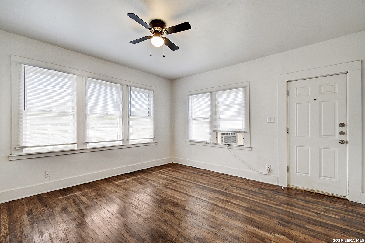3314 Perez San Antonio TX 78207