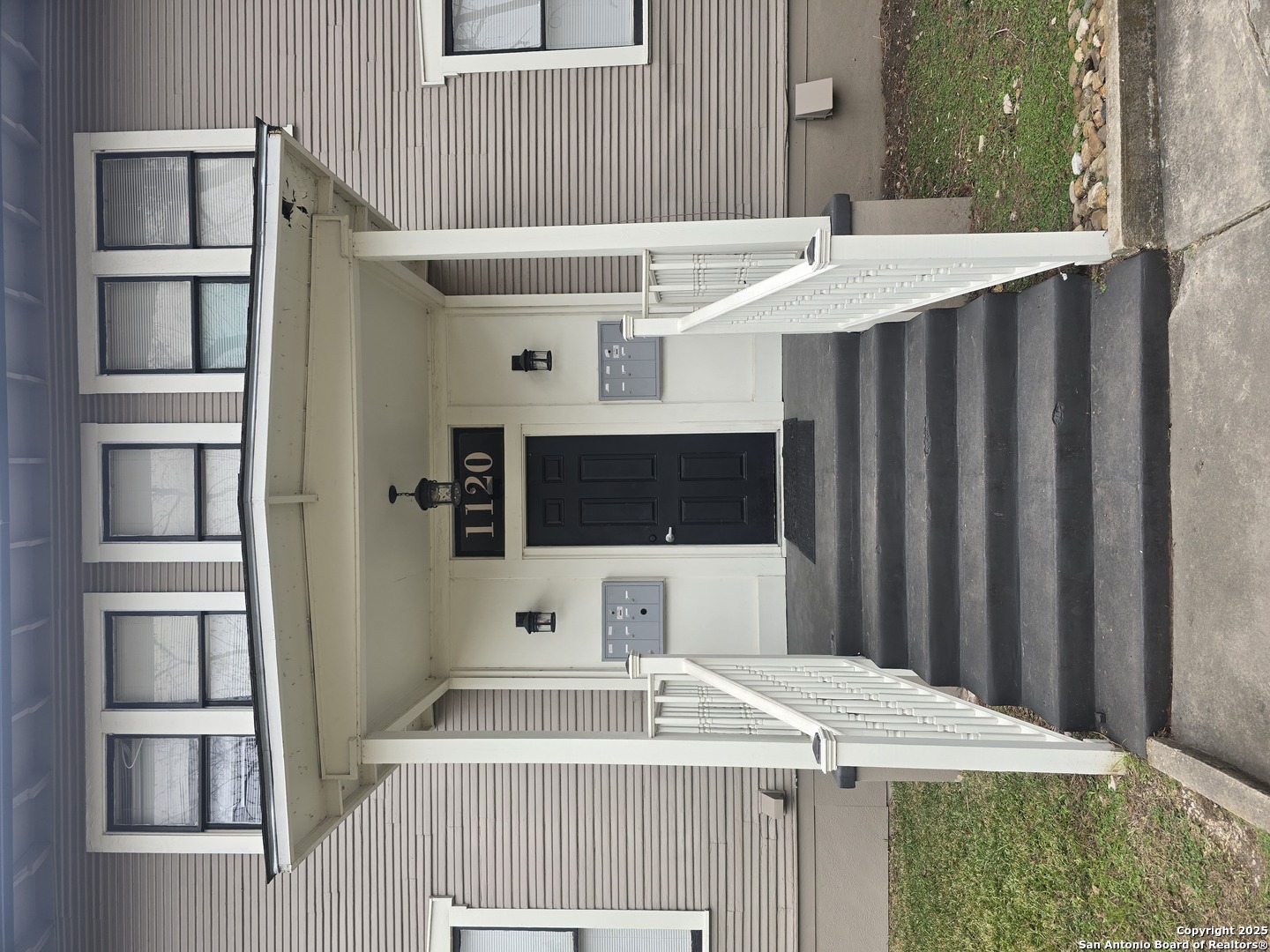 1120 W Woodlawn Avenue San Antonio TX 78201