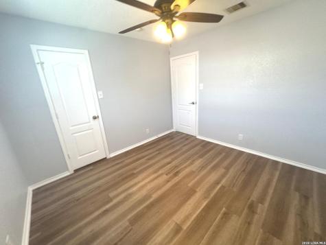 12926 Thomas Sumter Street San Antonio TX 78233