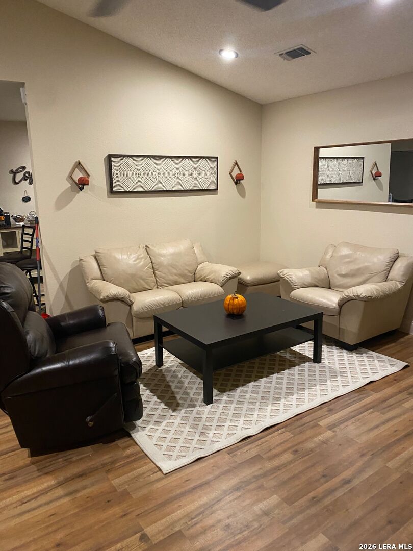5614 Champions Hill San Antonio TX 78233