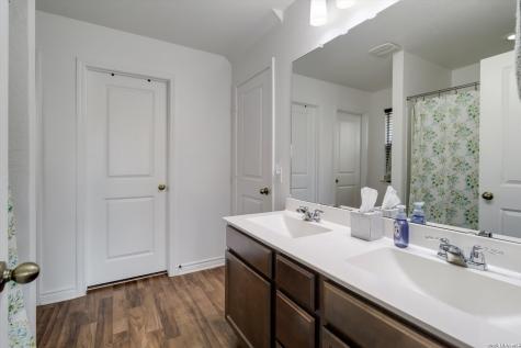 11315 Edelweiss San Antonio TX 78245
