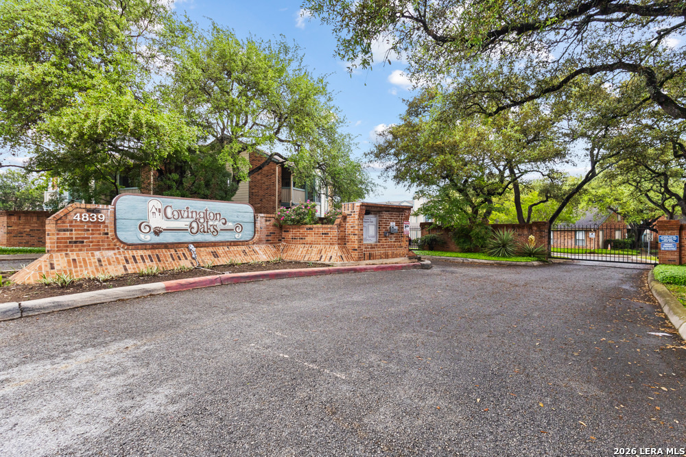 4839 Brandeis San Antonio TX 78249
