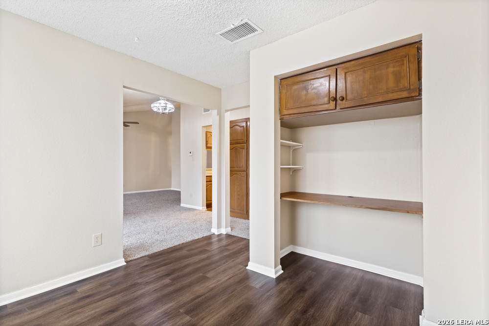 4839 Brandeis San Antonio TX 78249