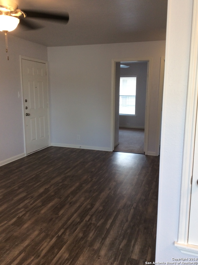 10551 Starcrest Drive San Antonio TX 78217