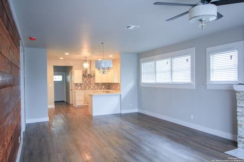 1138 Iowa Street San Antonio TX 78203