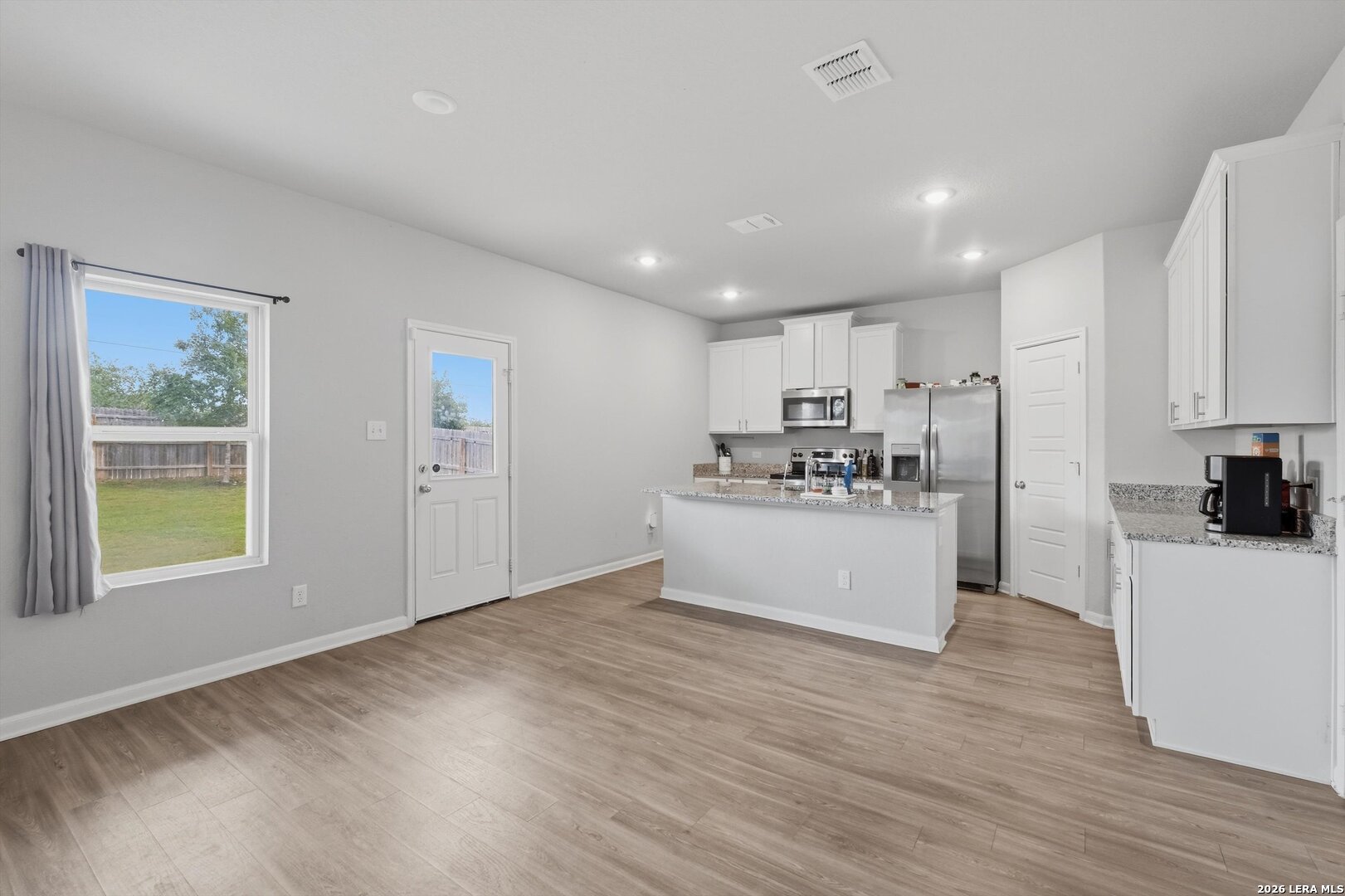 7102 Emerald Valley San Antonio TX 78242