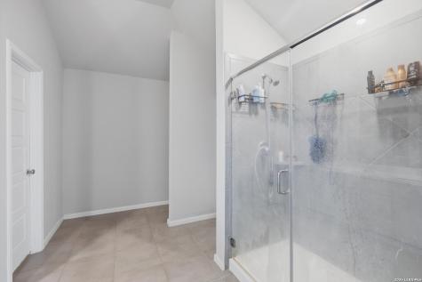 7102 Emerald Valley San Antonio TX 78242