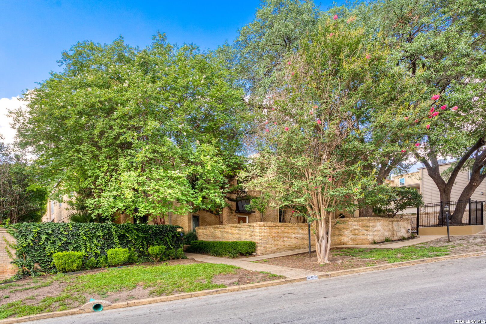 205 Chichester San Antonio TX 78209