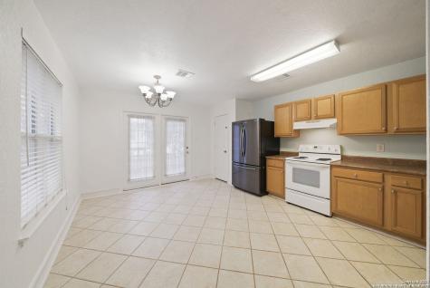 10215 Tiger Bay San Antonio TX 78251