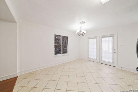 10215 Tiger Bay San Antonio TX 78251