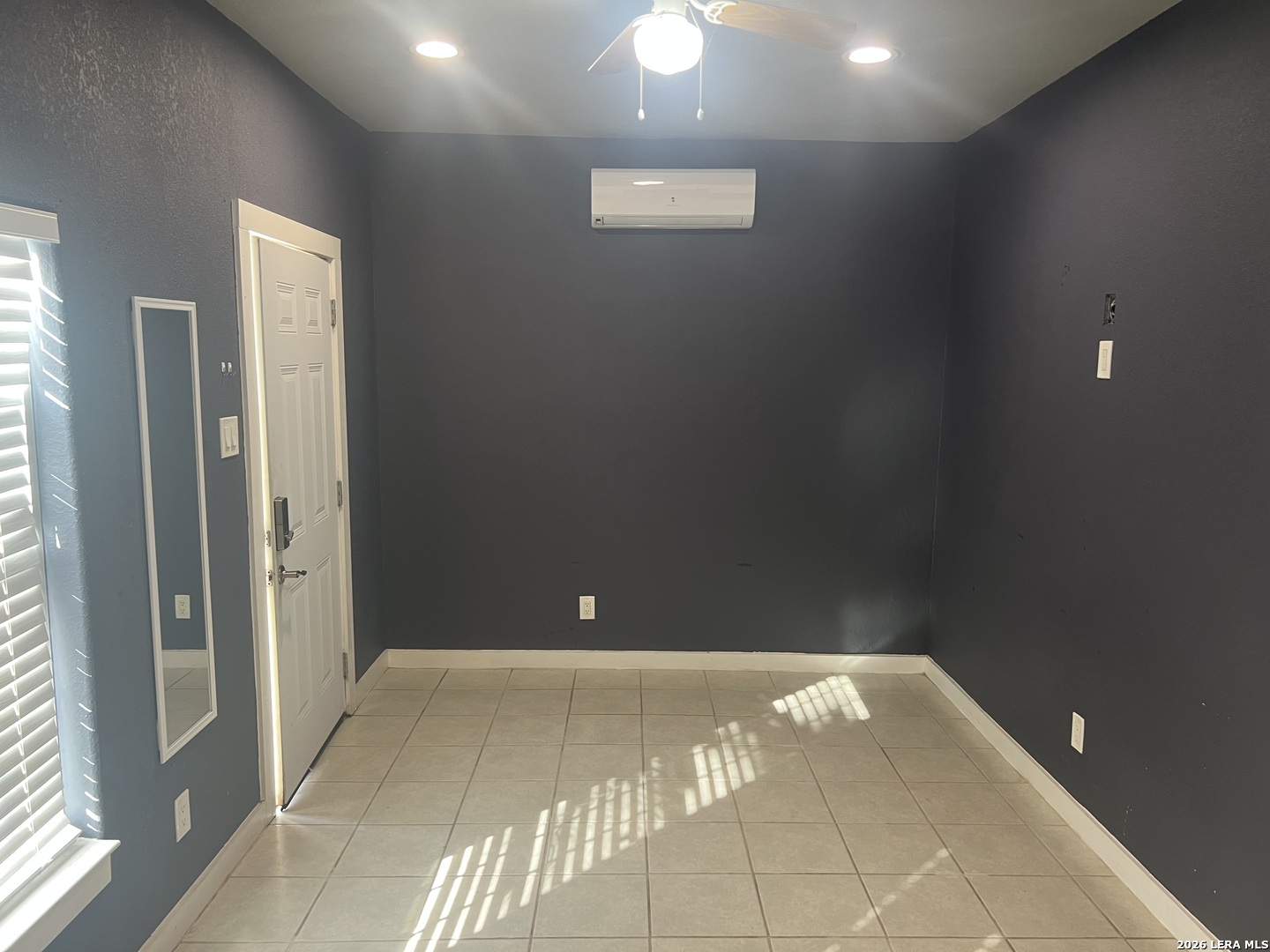 1750 W Craig Place San Antonio TX 78201