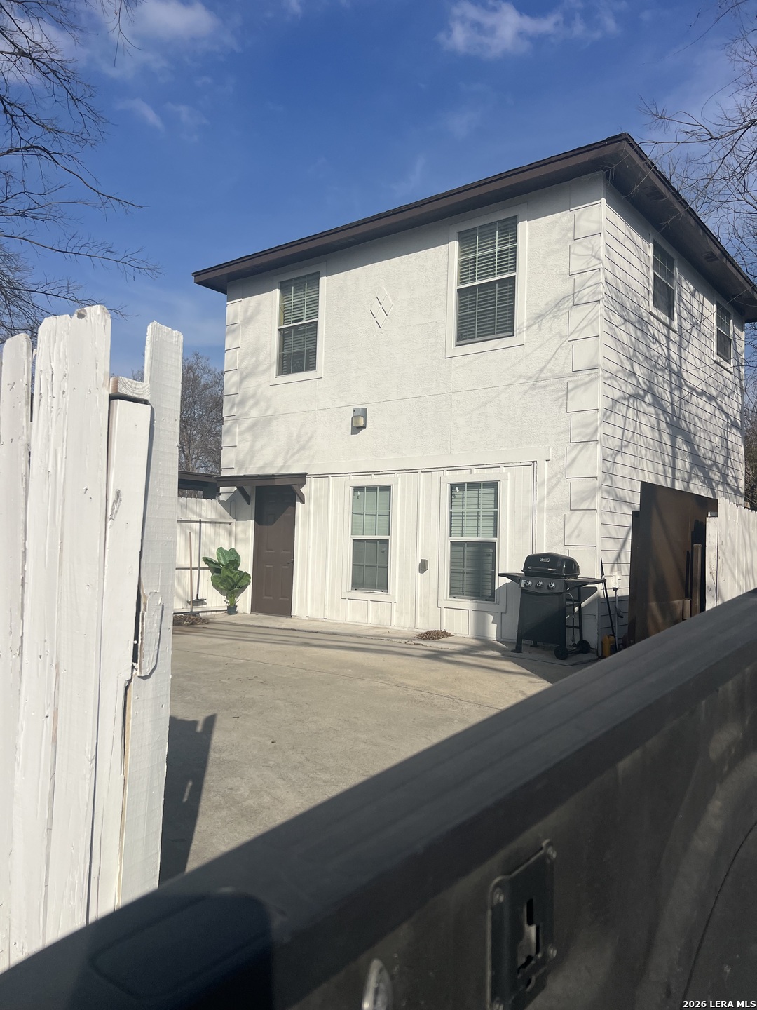 1750 W Craig Place San Antonio TX 78201