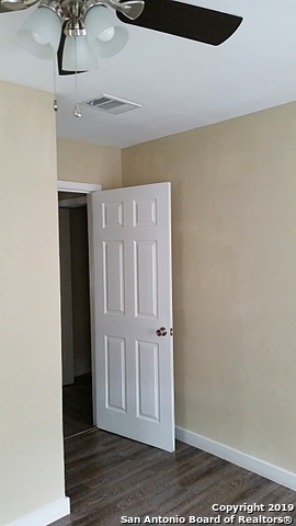 516 Bexar Drive San Antonio TX 78228