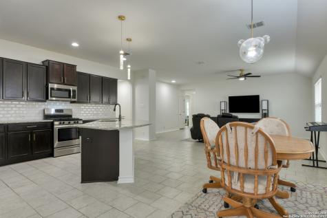 8732 Ironwood Hill San Antonio TX 78254