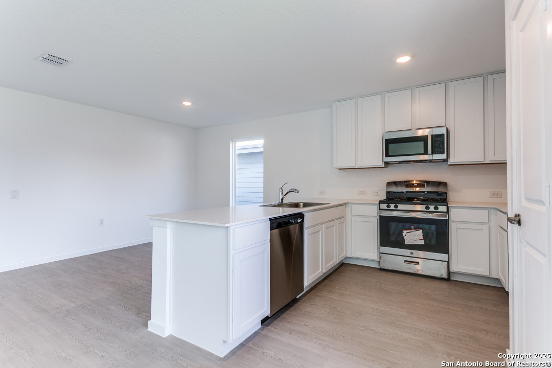 1418 Mira Mill San Antonio TX 78224