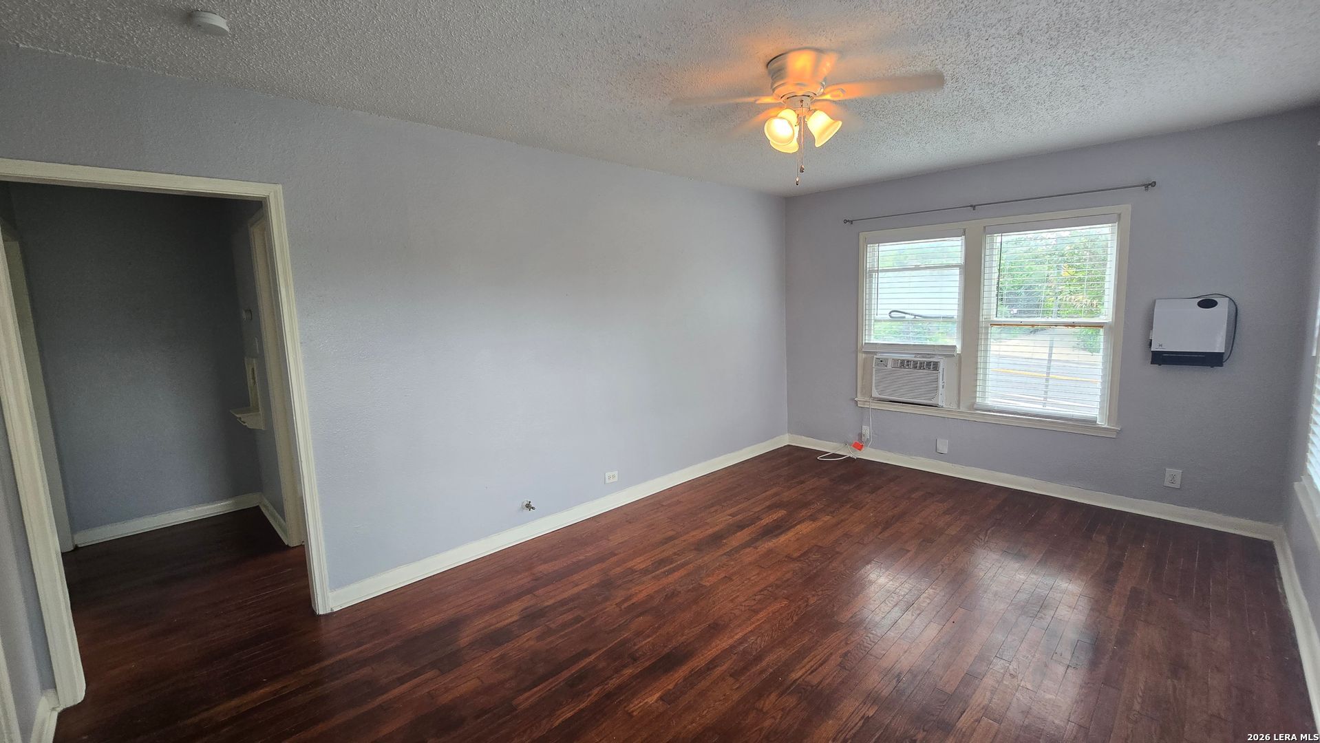 504 Elmhurst Avenue San Antonio TX 78209