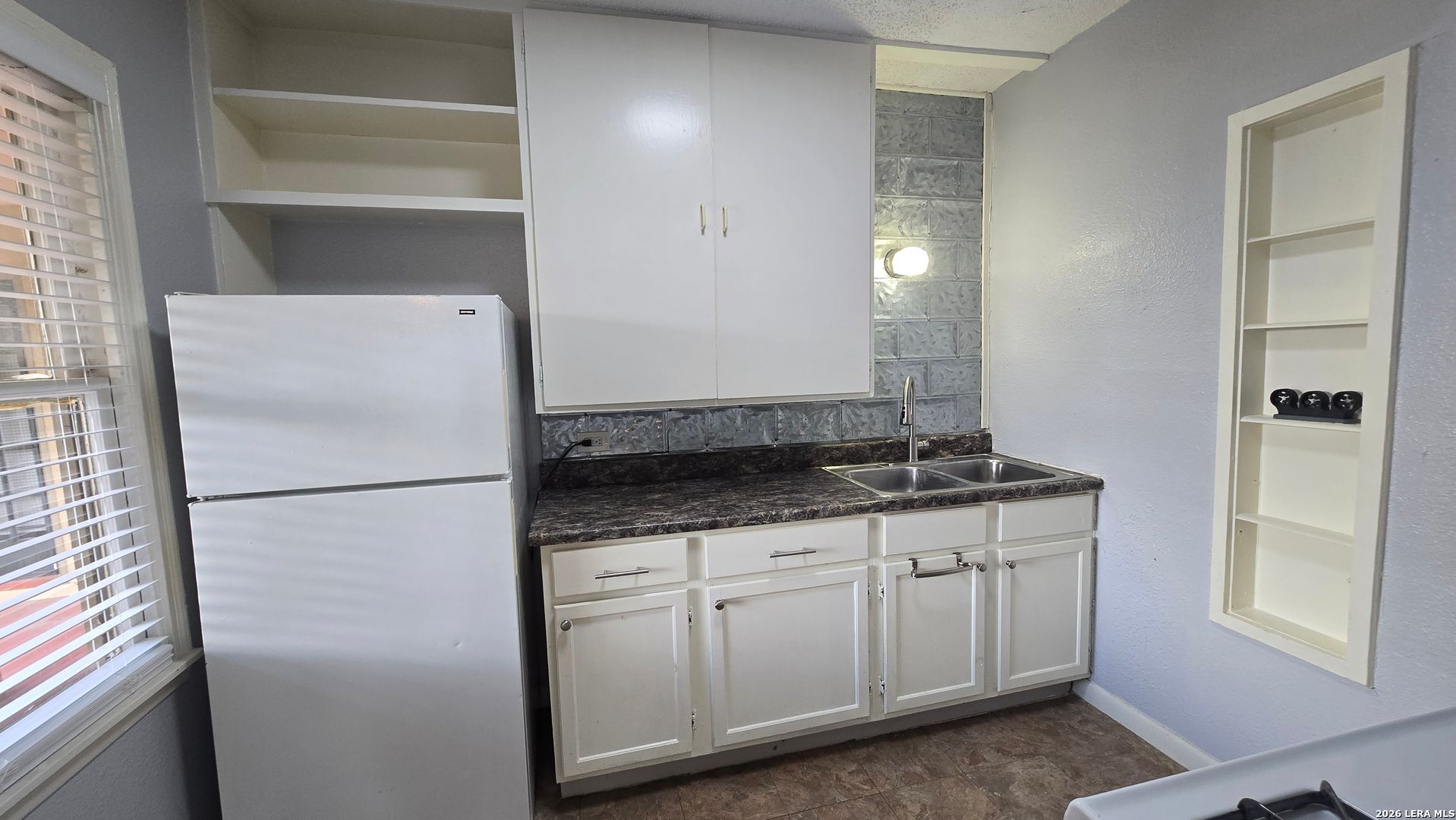 504 Elmhurst Avenue San Antonio TX 78209