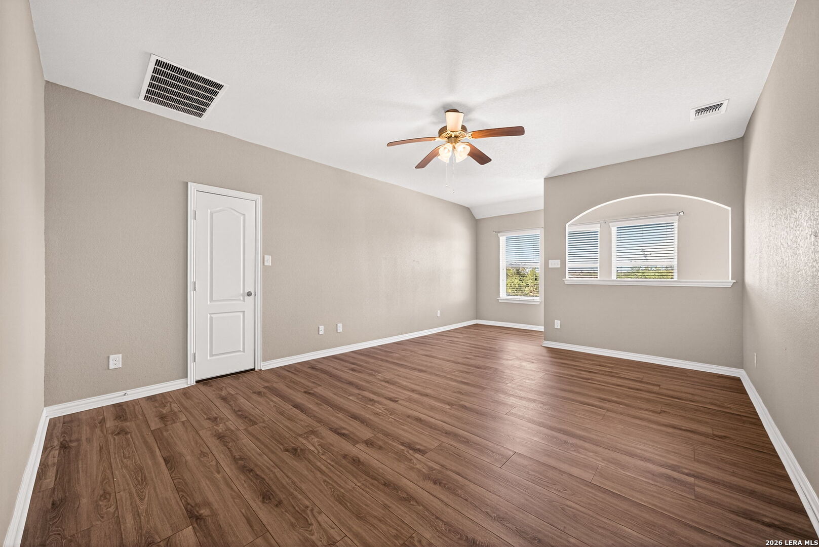 6661 Bowie Cove Cibolo TX 78108