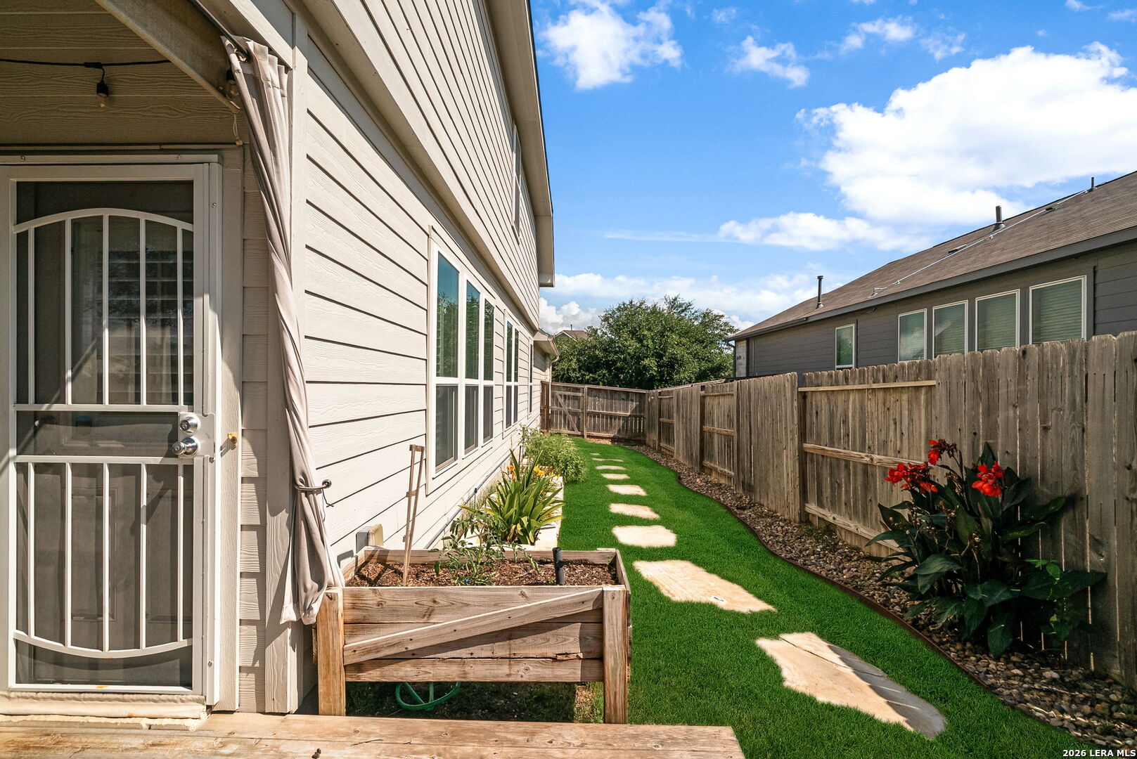 6661 Bowie Cove Cibolo TX 78108