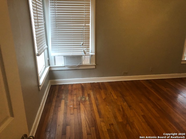 726 E Grayson Street San Antonio TX 78208