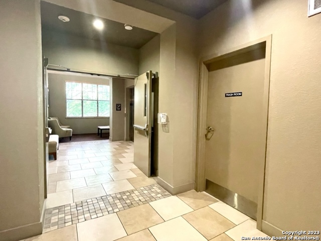 7342 Oak Manor San Antonio TX 78229