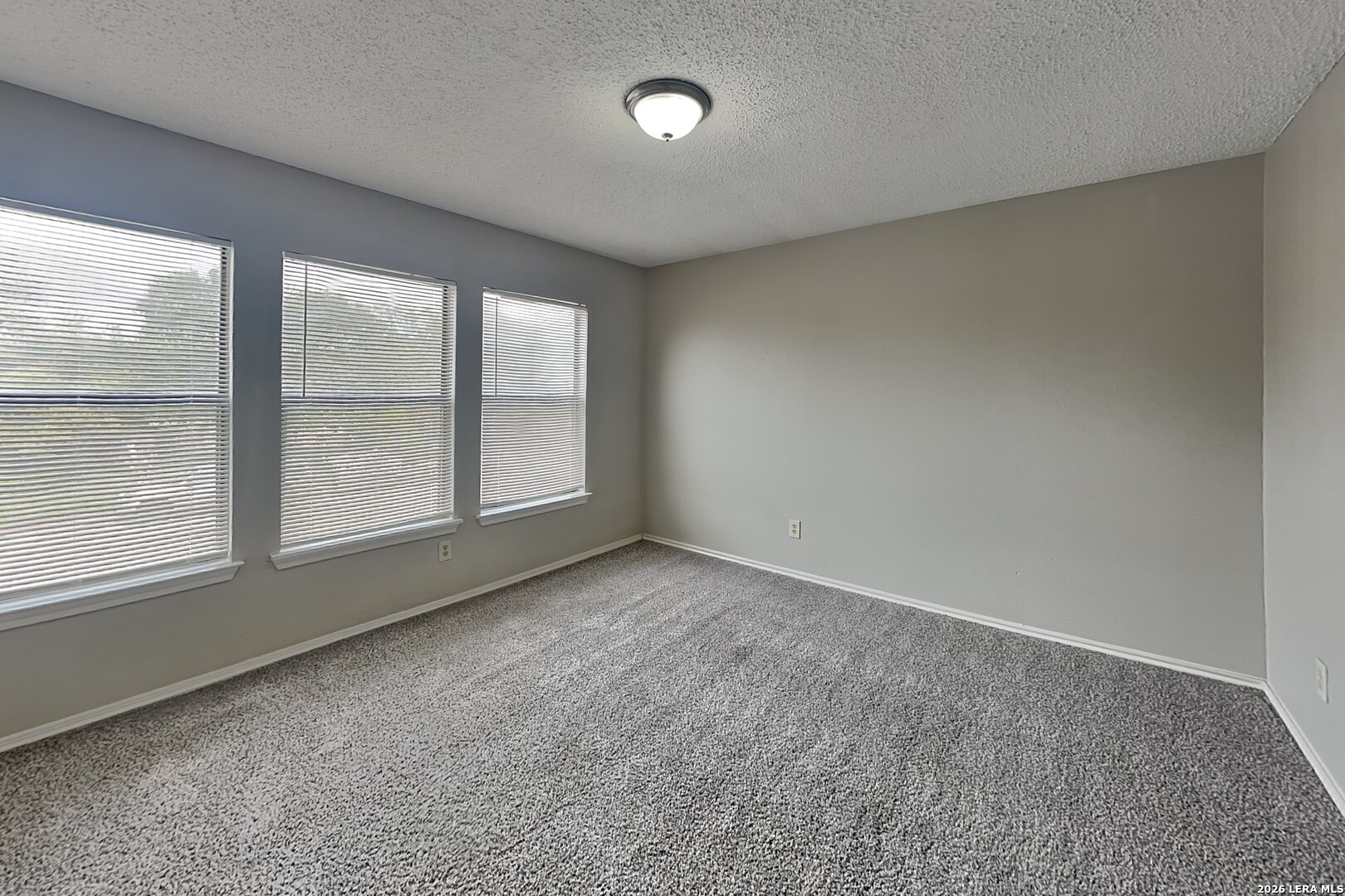 2162 Mossy Creek San Antonio TX 78245