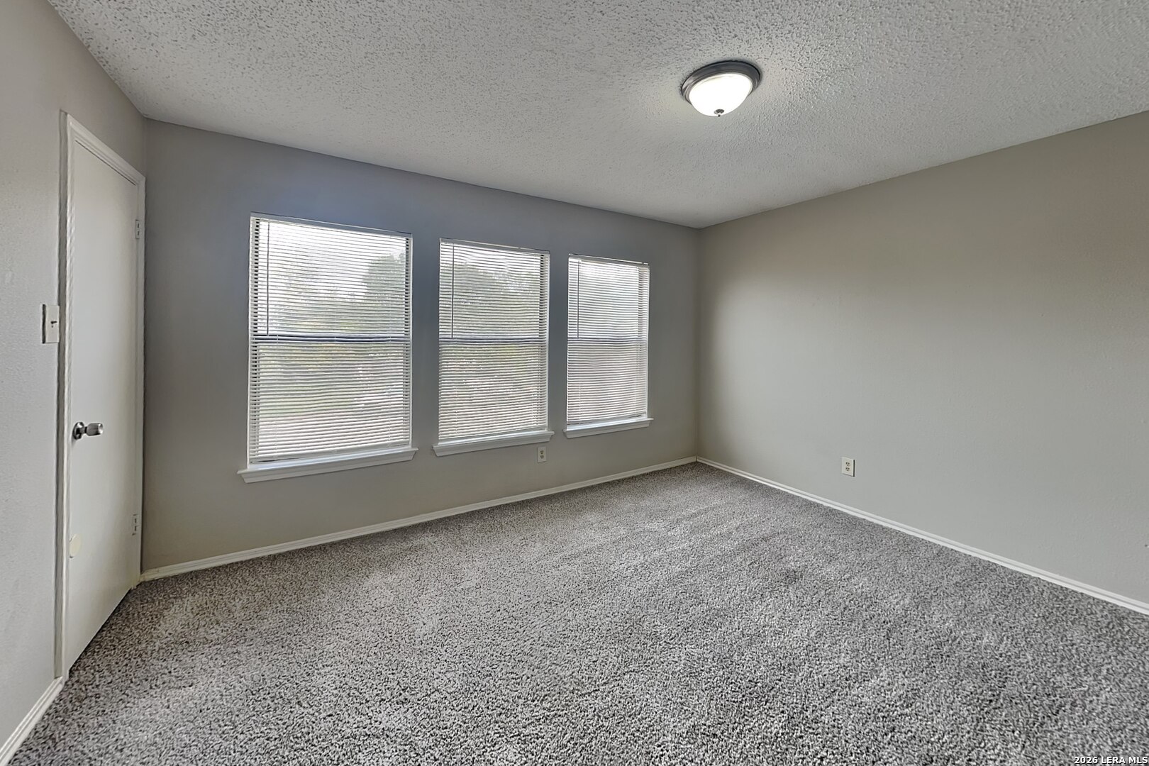 2162 Mossy Creek San Antonio TX 78245