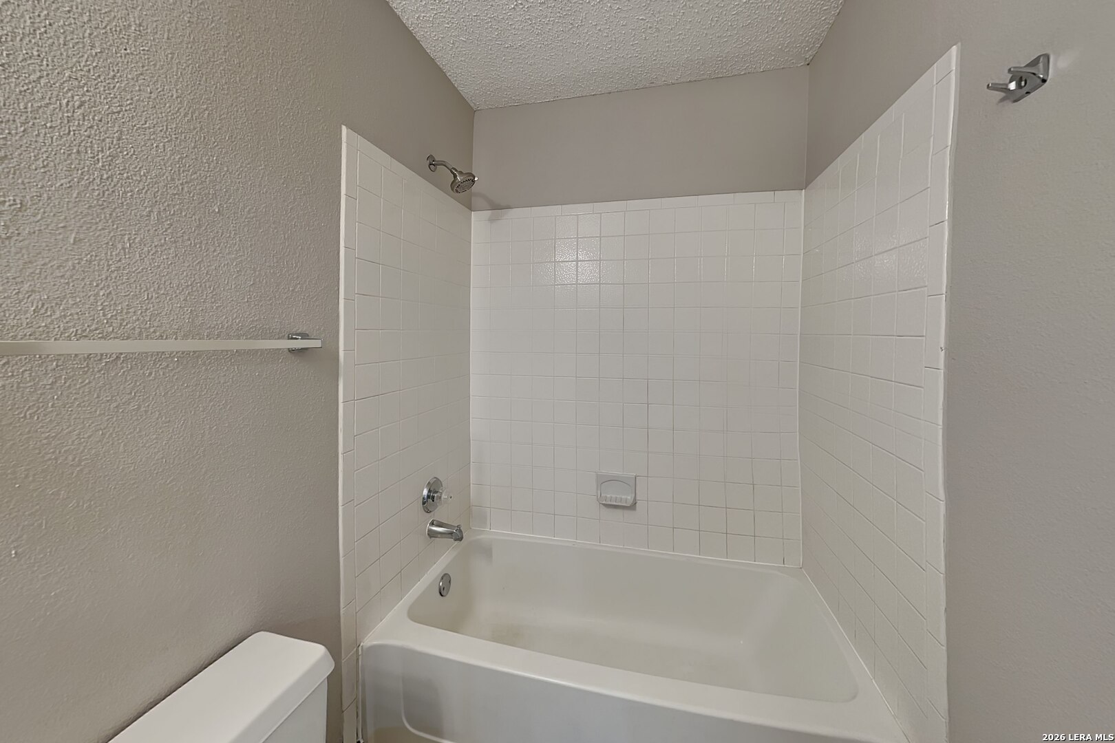 2162 Mossy Creek San Antonio TX 78245