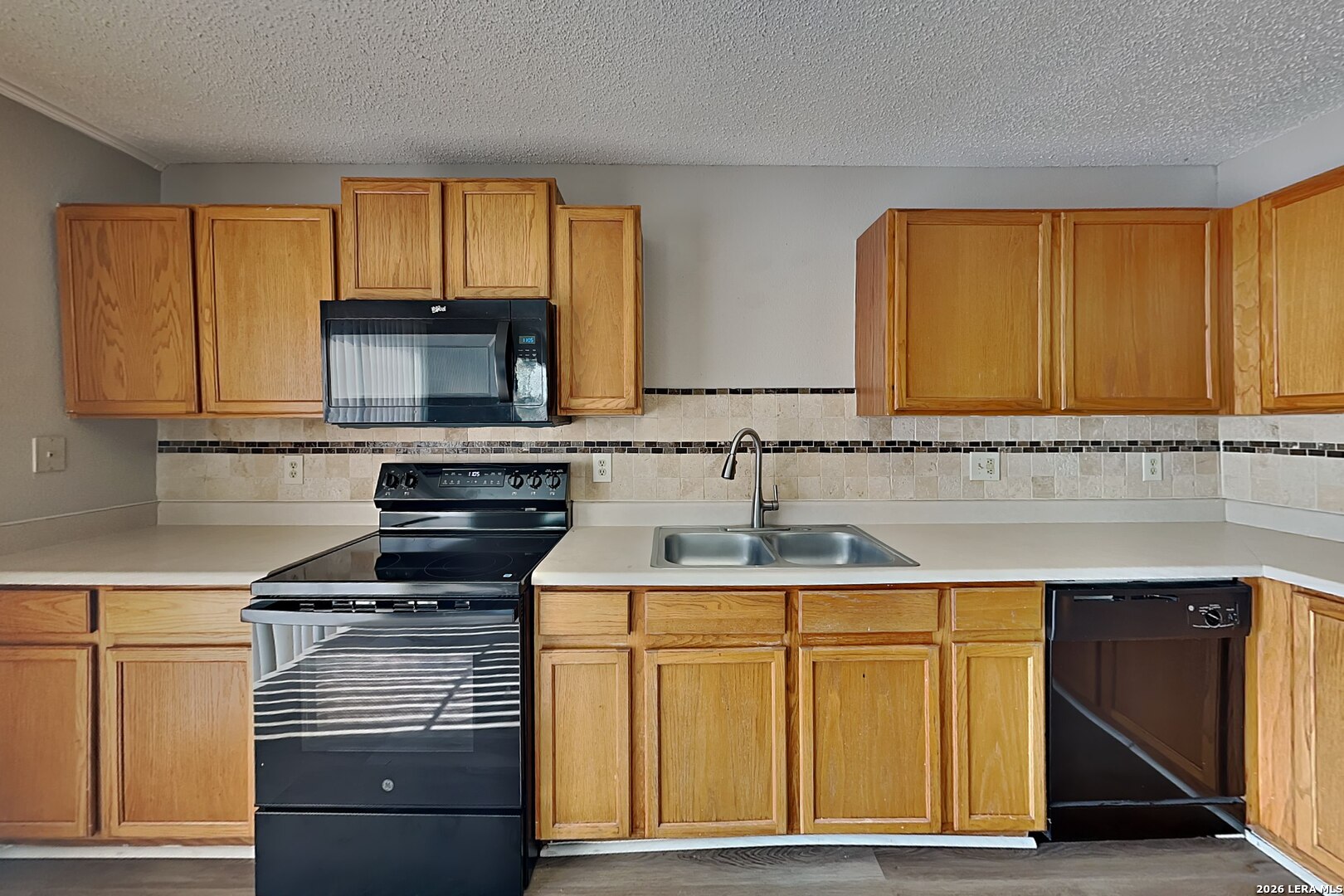 2162 Mossy Creek San Antonio TX 78245