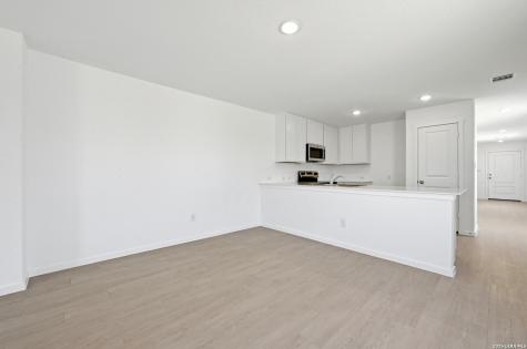 964 Pastar Creek Seguin TX 78155