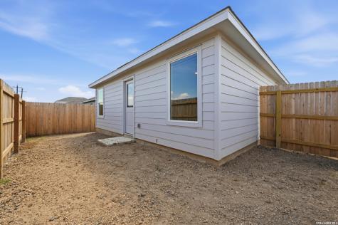 964 Pastar Creek Seguin TX 78155