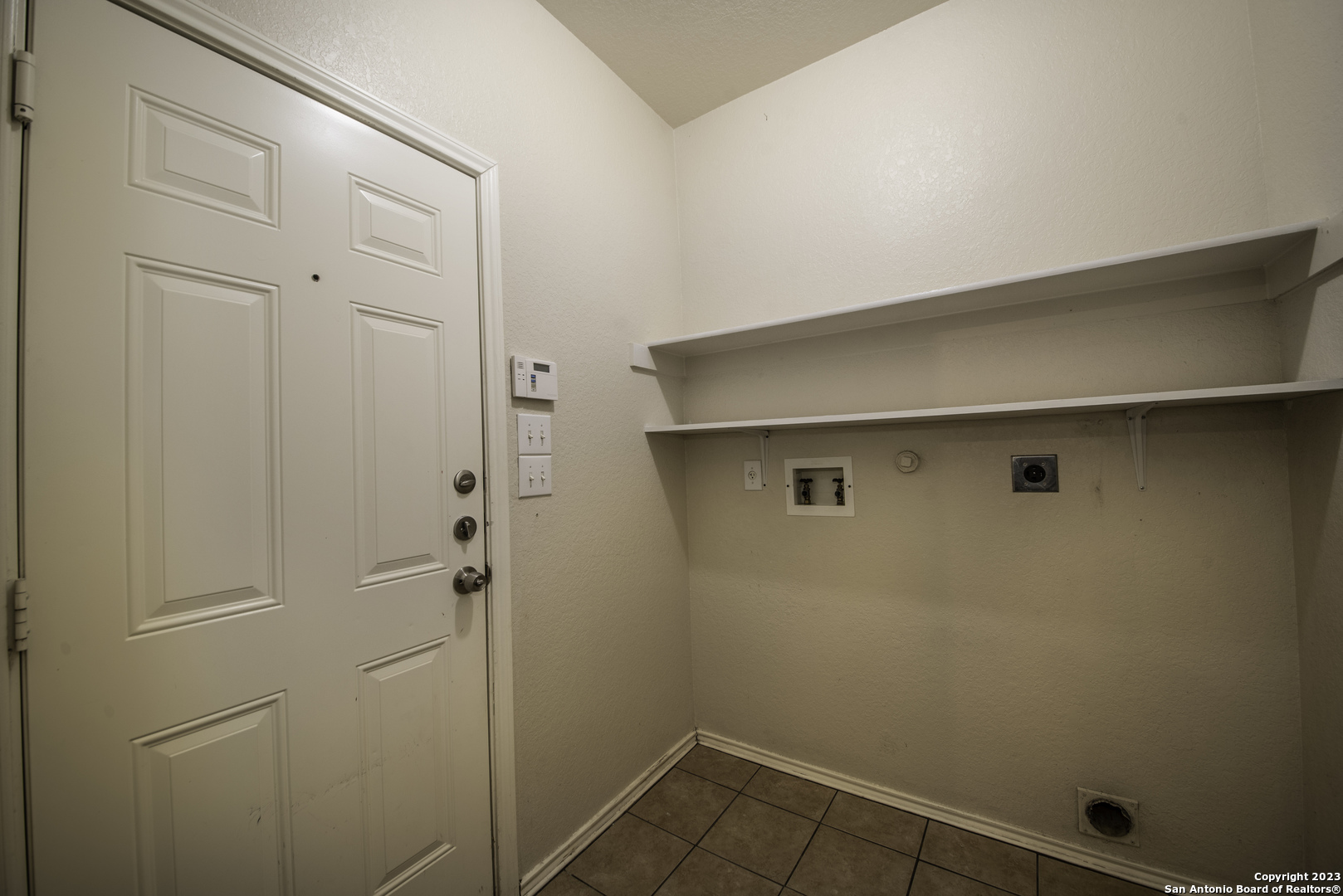 6527 Ithaca Falls San Antonio TX 78239