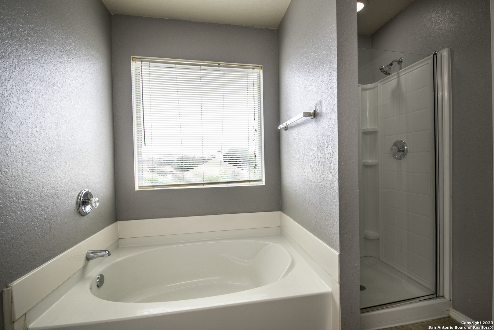 6527 Ithaca Falls San Antonio TX 78239