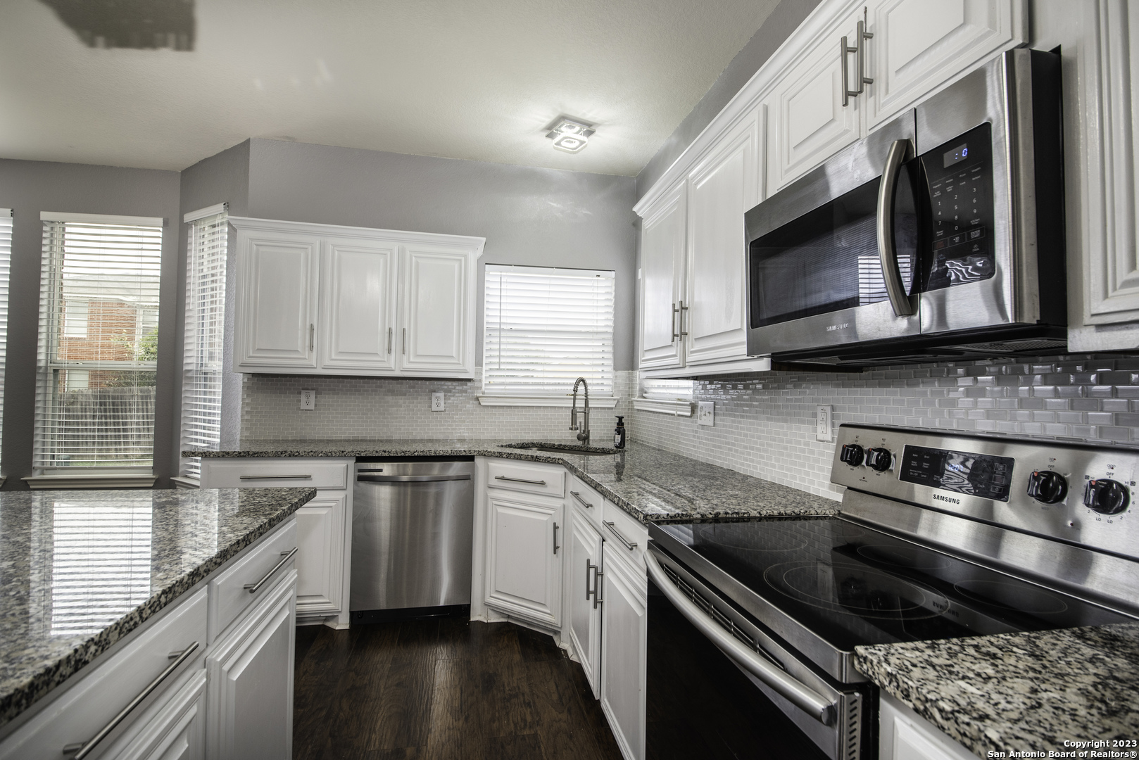 6527 Ithaca Falls San Antonio TX 78239