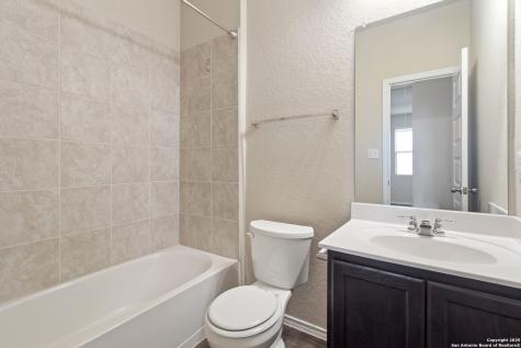 4007 Somers Crest San Antonio TX 78211