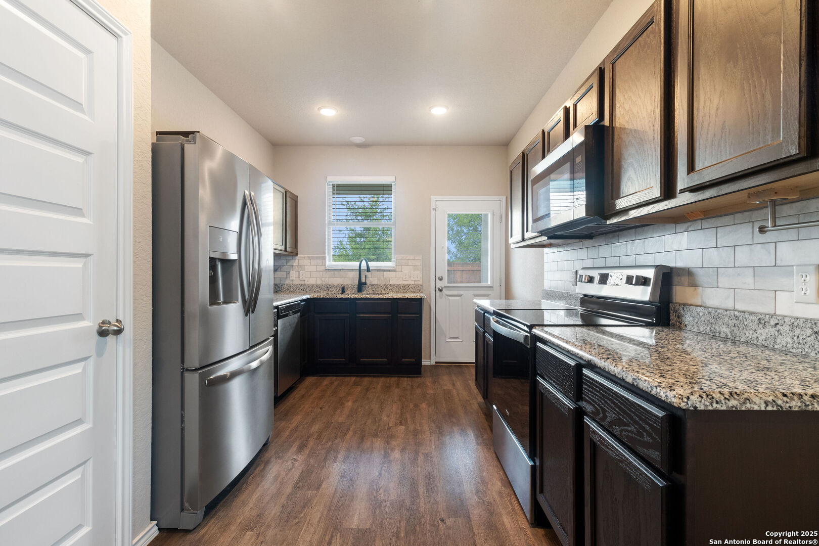 4007 Somers Crest San Antonio TX 78211