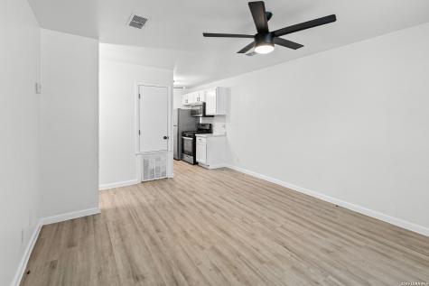 3038 Weir Avenue San Antonio TX 78226