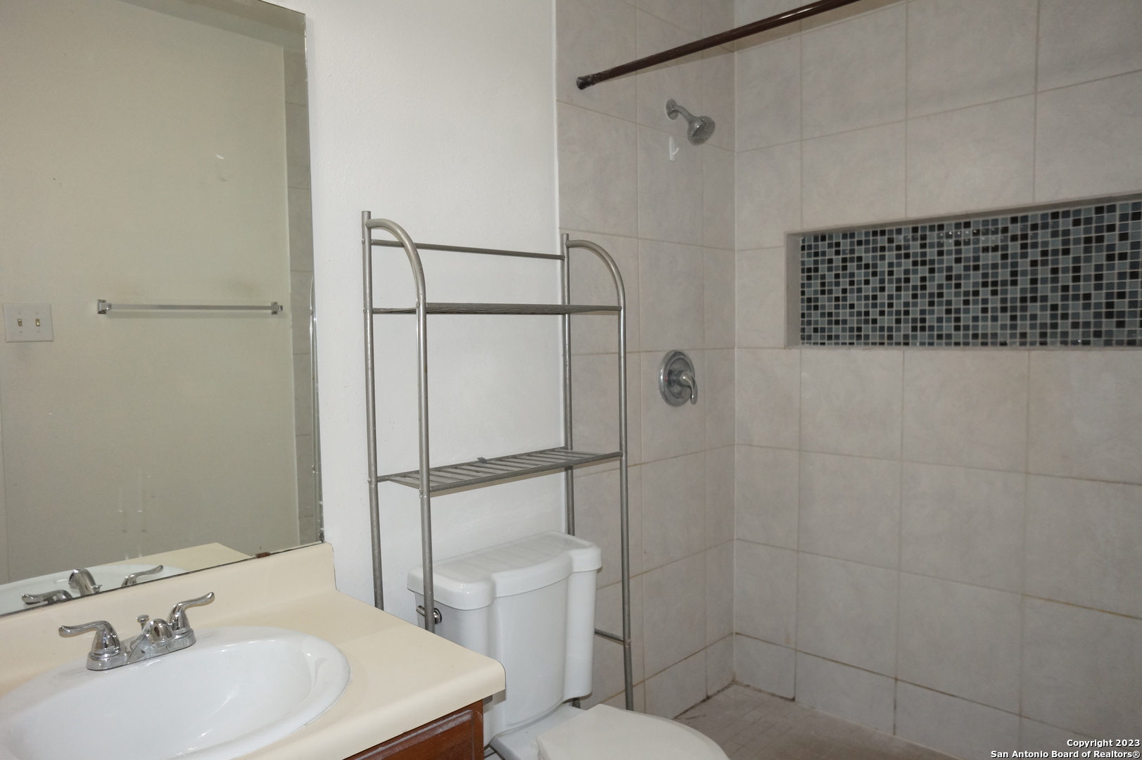 7222 Rimwood Live Oak TX 78233