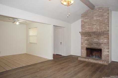 7222 Rimwood Live Oak TX 78233