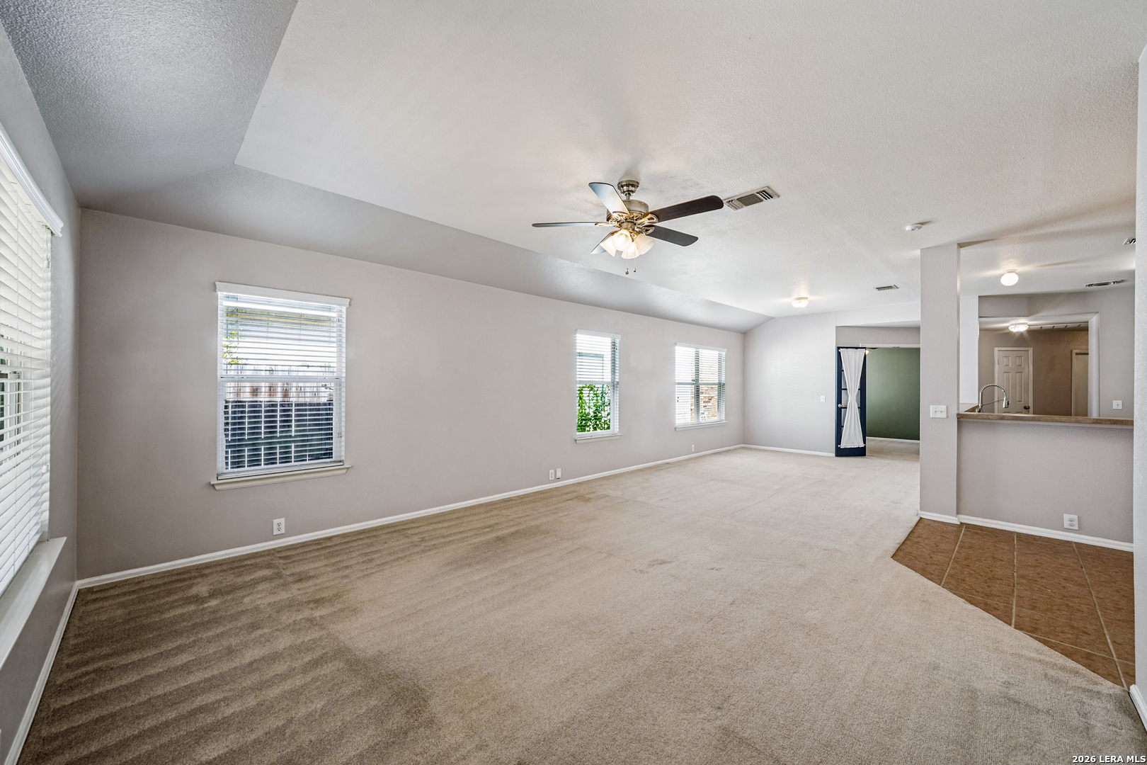 3727 Fiesta Trail San Antonio TX 78245