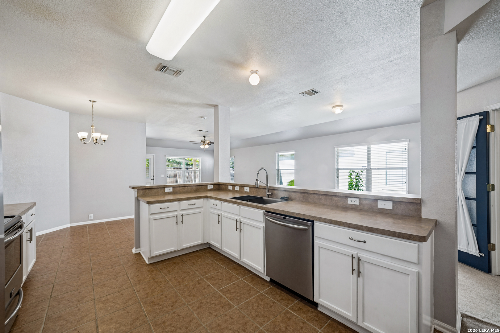 3727 Fiesta Trail San Antonio TX 78245
