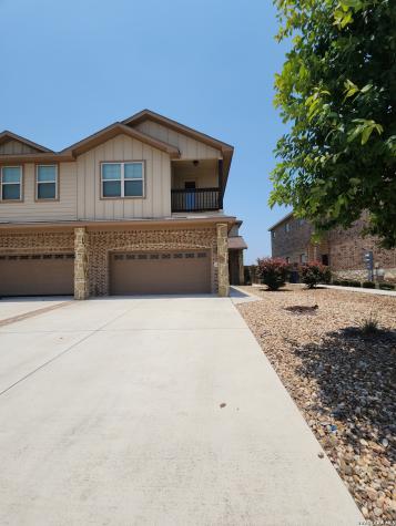 319 Creekside Curve New Braunfels TX 78130