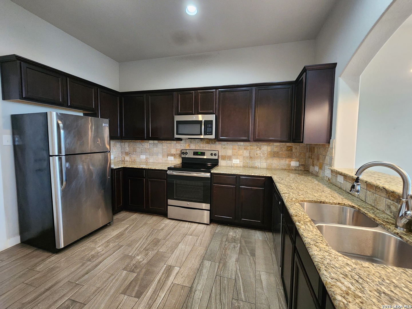 319 Creekside Curve New Braunfels TX 78130