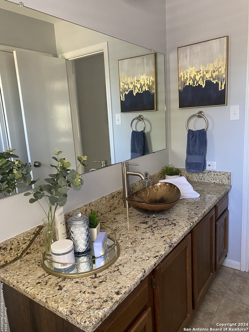 576 Gallagher Canyon Lake TX 78133