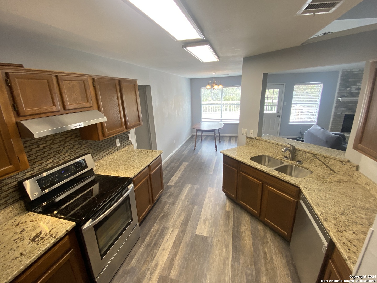 576 Gallagher Canyon Lake TX 78133