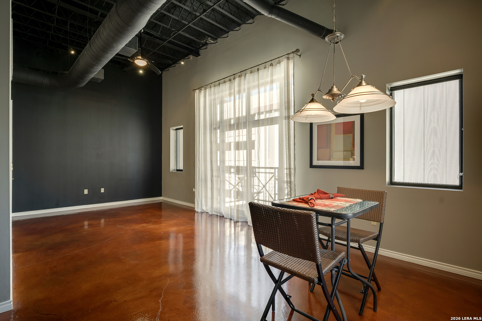 214 E Travis San Antonio TX 78205