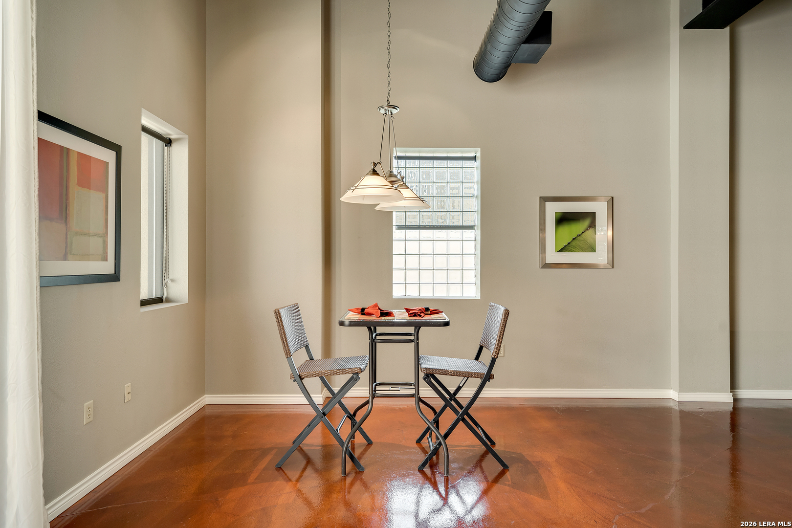 214 E Travis San Antonio TX 78205