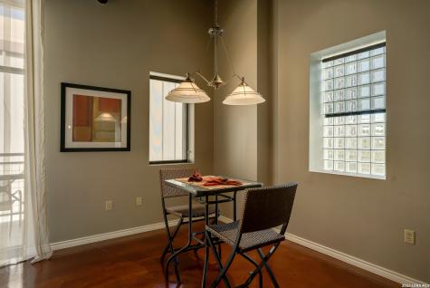 214 E Travis San Antonio TX 78205